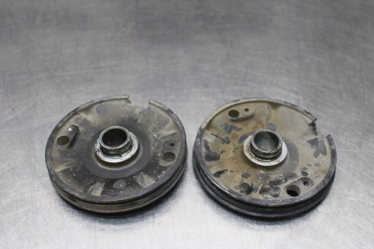 18 YAMAHA SUPER TENERE FRONT REAR ABS SENSOR MOUNTING PLATE SET BB832