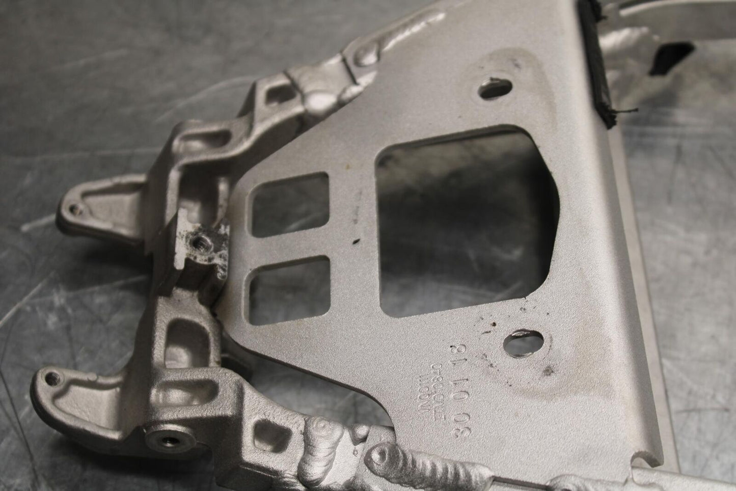 15-19 APRILIA RSV4 RF REAR SUBFRAME BACK SUB FRAME BB611
