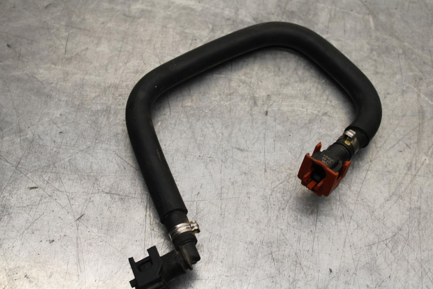 19-21 YAMAHA YZF R3 FUEL HOSE GAS LINE TUBE PIPE BB588