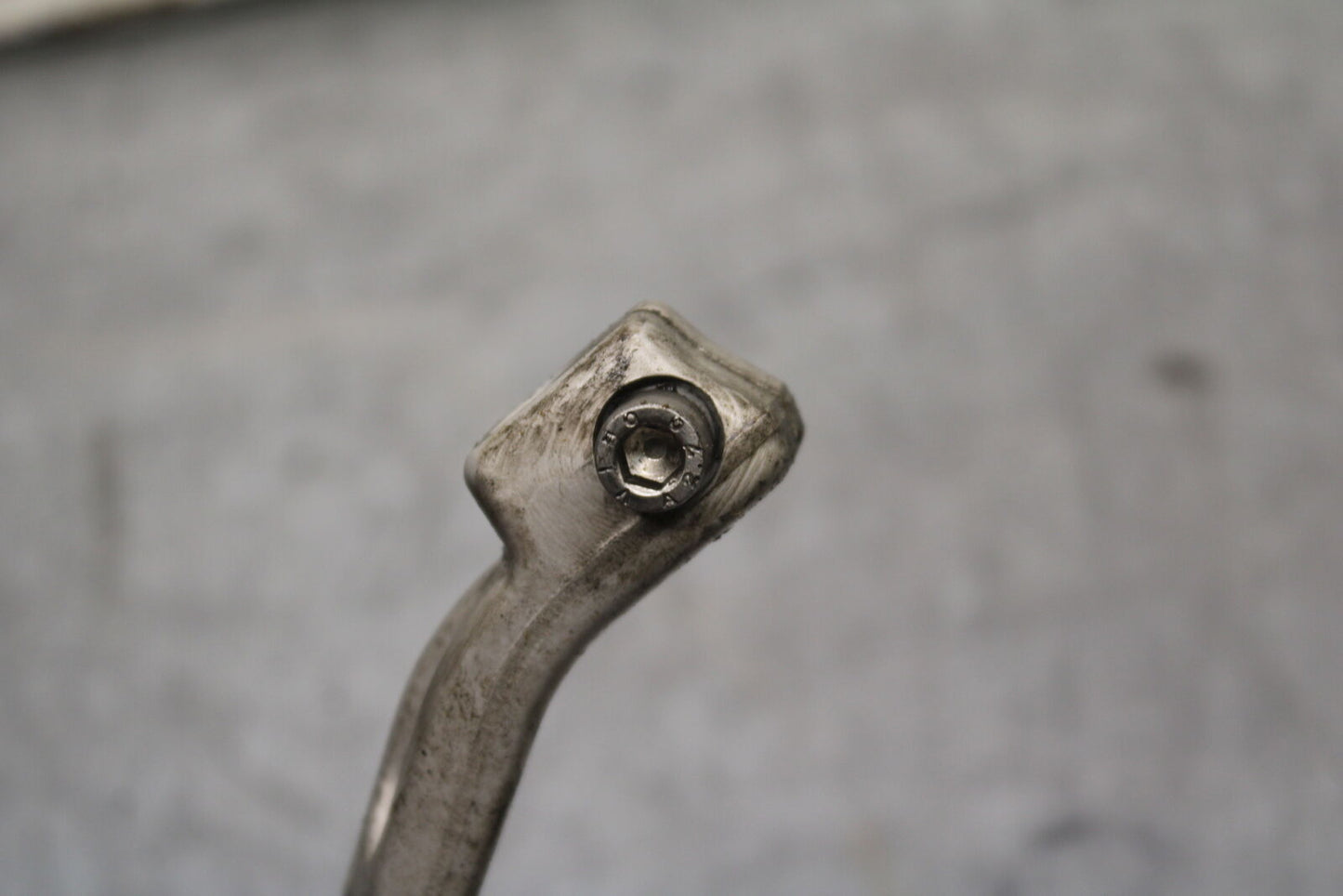 03-04 TRIUMPH DAYTONA 600 SHIFTER PEDAL BB745