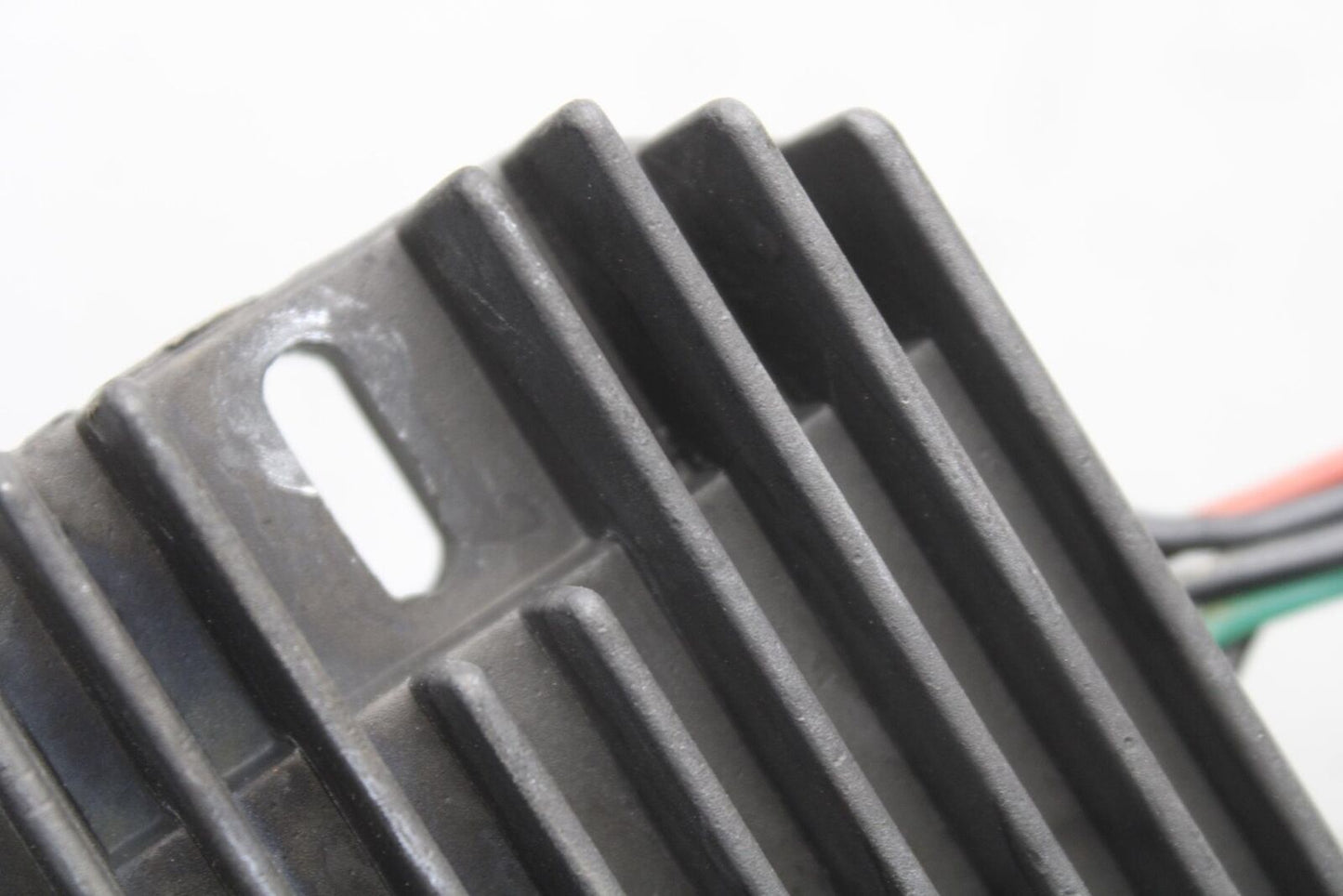 01-03 SUZUKI GSXR600 RECTIFIER VOLTAGE REGULATOR 32800-33E21 32800-47H00 BB633