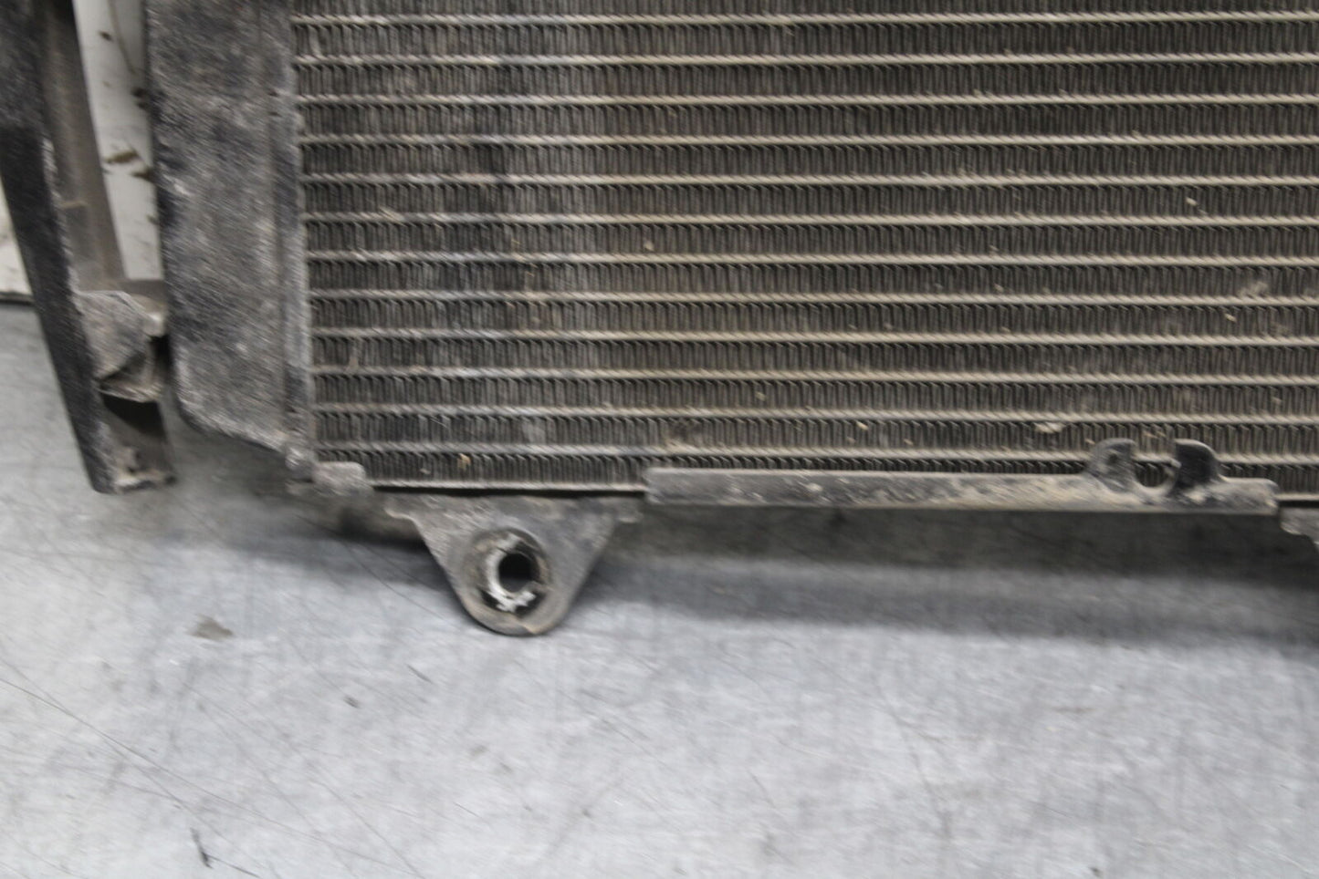 13-16 KTM 390 DUKE ENGINE RADIATOR MOTOR COOLER COOLING RADIATER BB748
