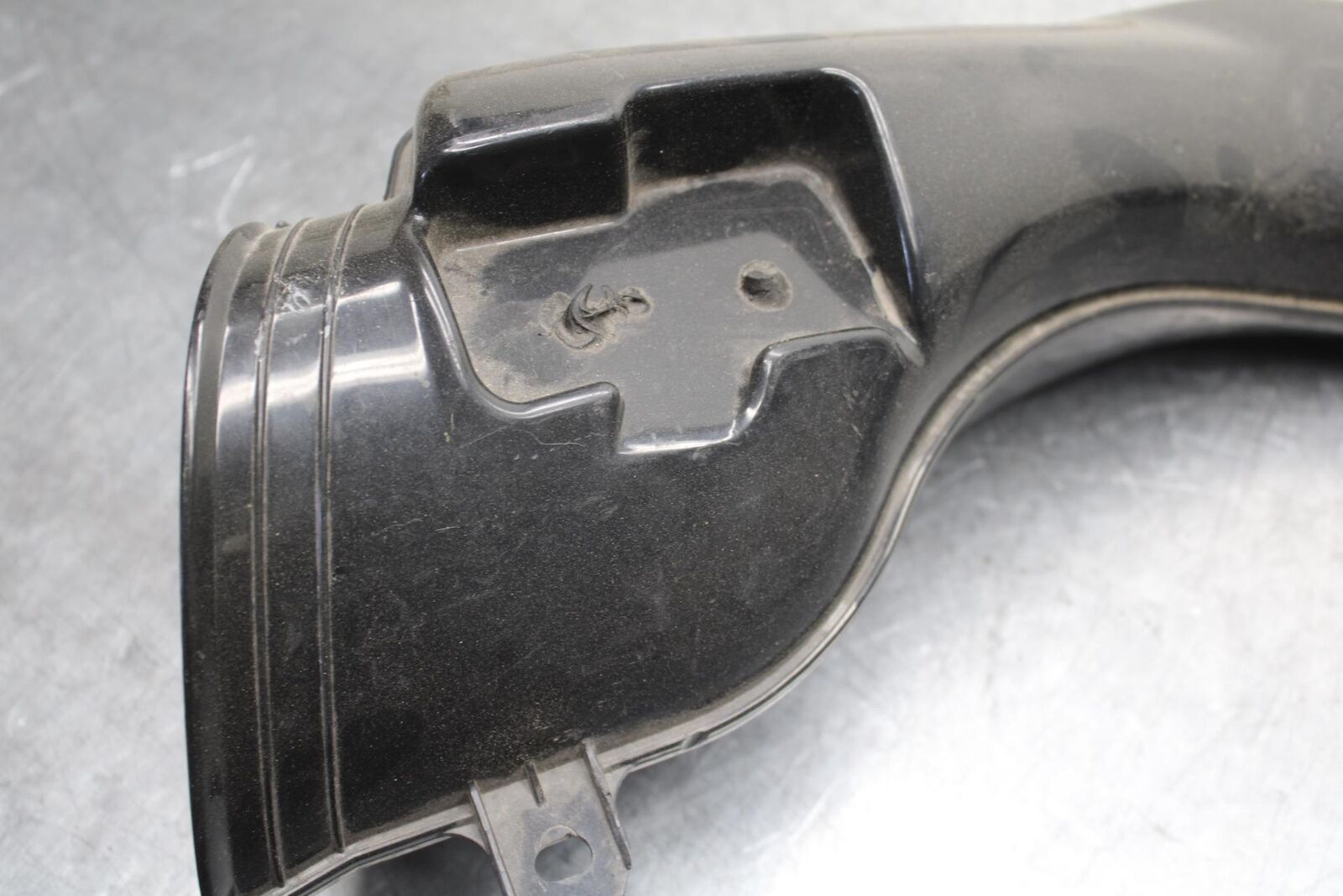 01-03 SUZUKI GSXR600 RIGHT LEFT AIR INTAKE DUCTS 94420-35F13 94430-35F11 BB633