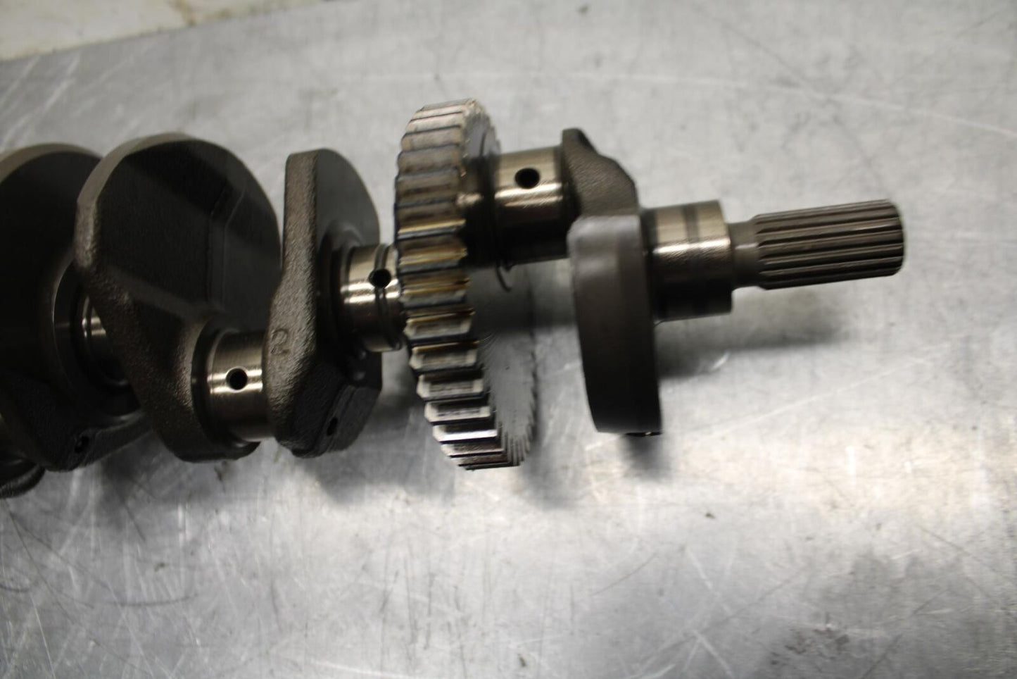 04-05 SUZUKI GSXR600 ENGINE MOTOR CRANKSHAFT CRANK SHAFT 12000-29810 BB329