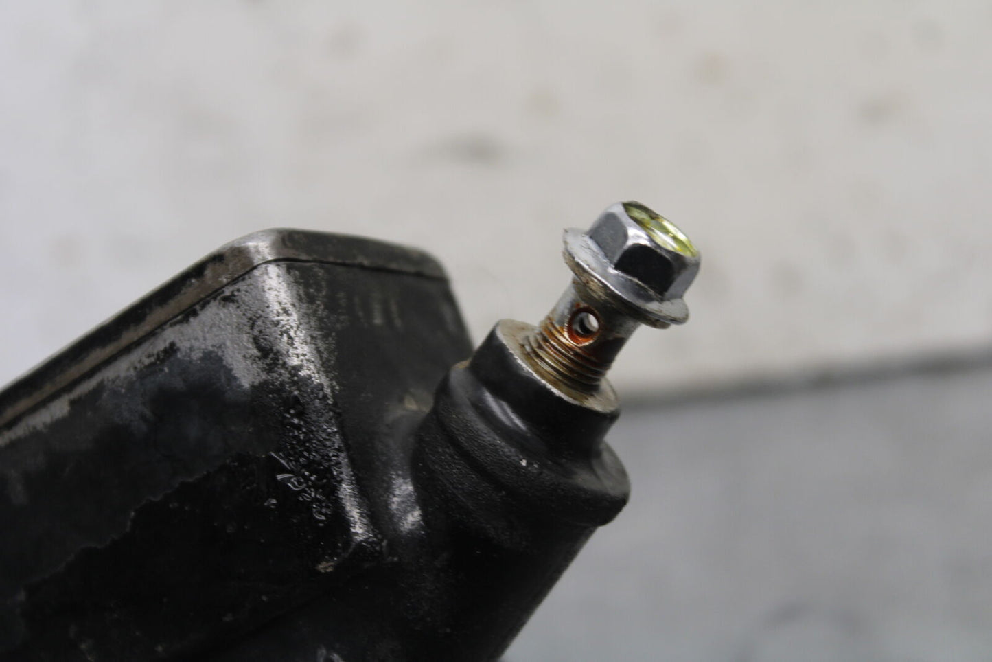 85-86 SUZUKI MADURA 1200 FRONT BRAKE MASTER CYLINDER BB691