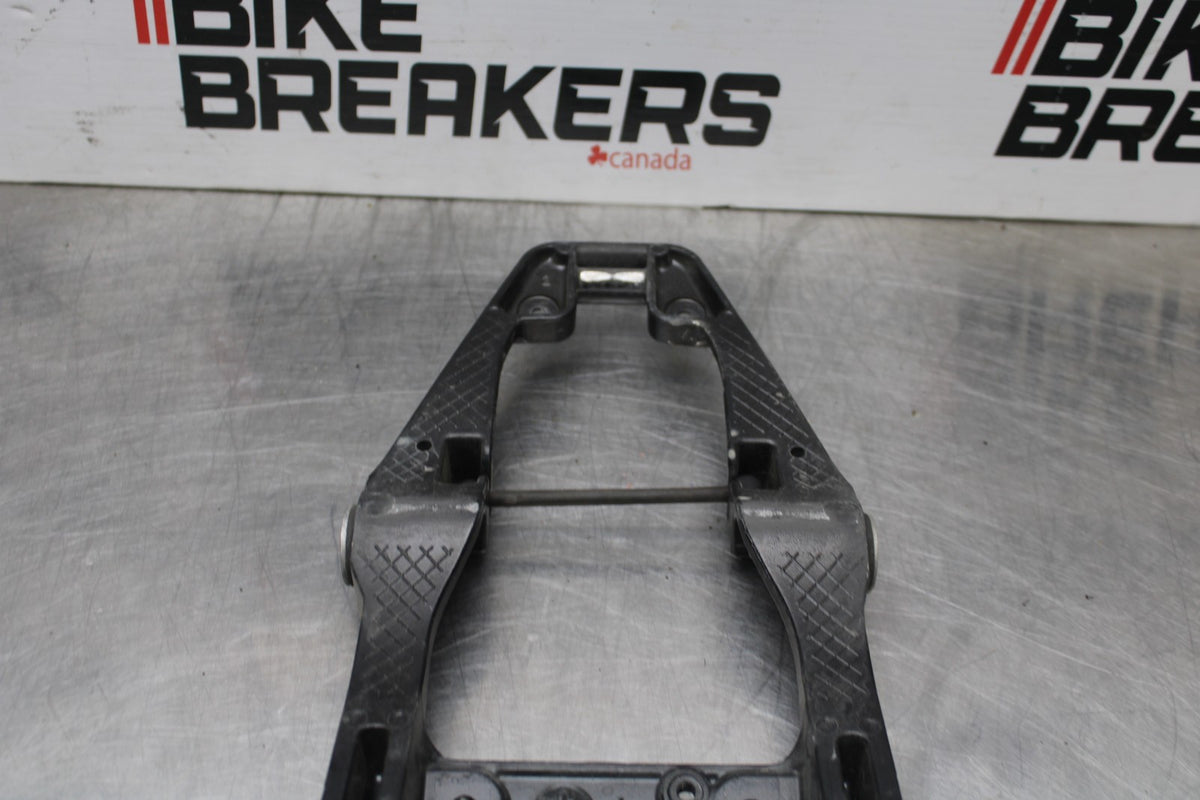 07-08 KAWASAKI NINJA ZX6R REAR BACK TAIL SUBFRAME SUB FRAME BB855