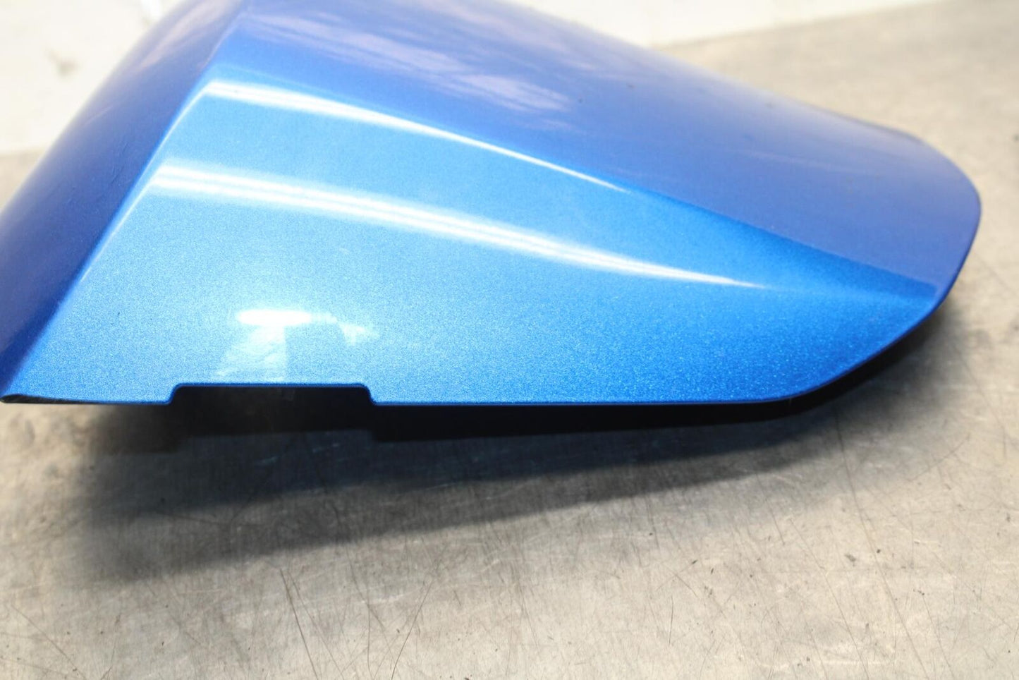 20 SUZUKI GSXR 1000 REAR BACK SEAT SOLO COWL FAIRING COVER BB597