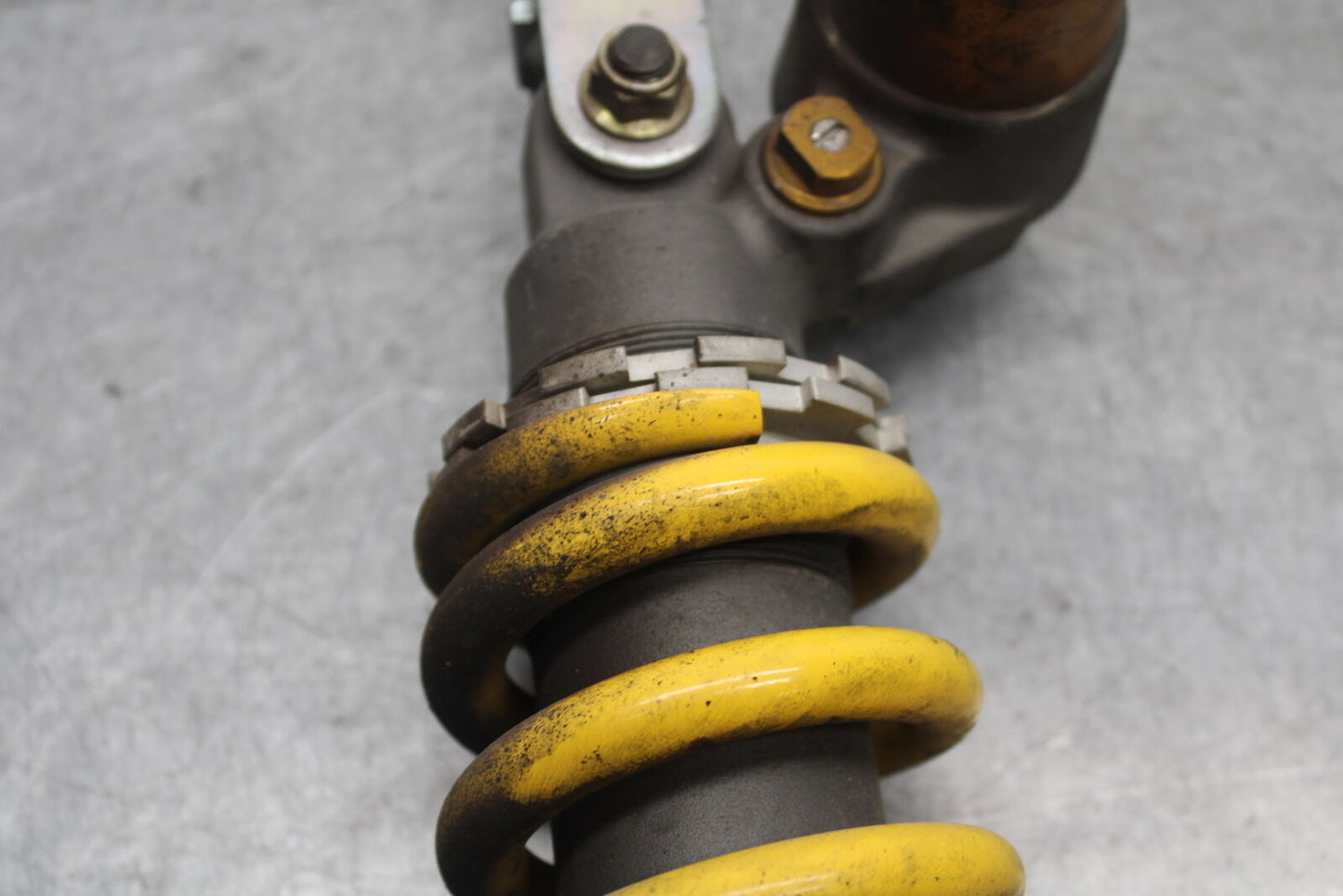07-08 TRIUMPH DAYTONA 675 REAR BACK SHOCK ABSORBER SUSPENSION T2053100 BB685