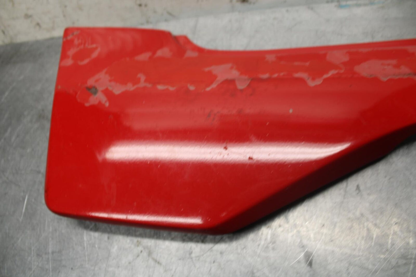 1984 Honda Interceptor 750 VF750F LEFT FRONT SIDE SEAT SADDLE PANEL TRIM BB38