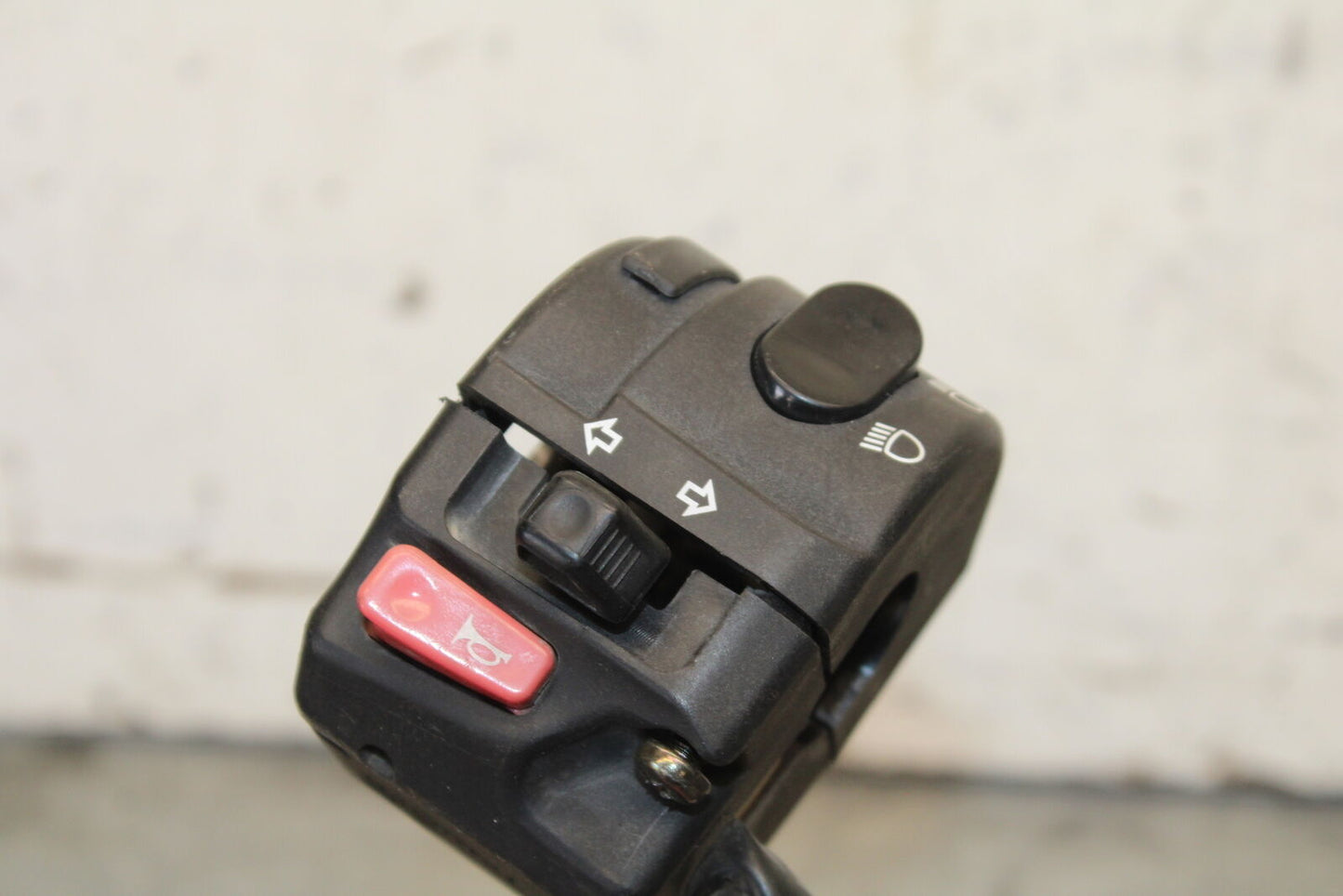 07-08 TRIUMPH DAYTONA 675 LEFT CLIP ON HANDLE HORN SIGNALS SWITCHES BB685