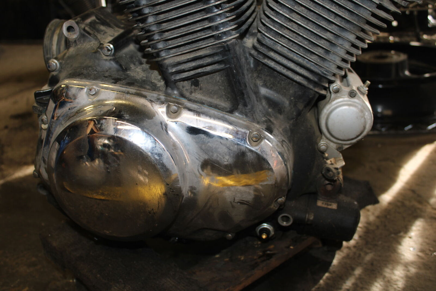 87-03 SUZUKI INTRUDER 1400 VS1400GLP ENGINE MOTOR BB702