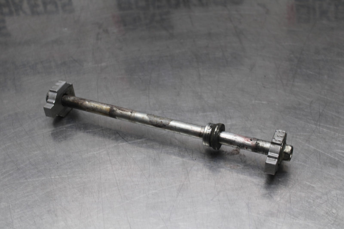 13-16 KTM 390 DUKE REAR AXLE BACK WHEEL RIM PIVOT BOLT AXEL BB815