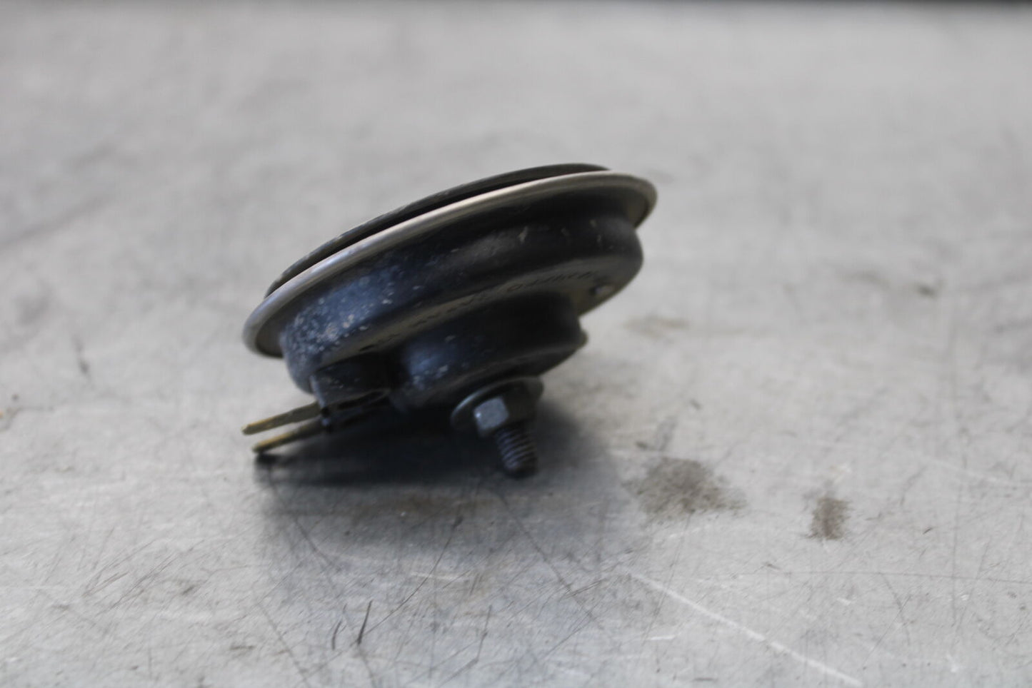 06-07 SUZUKI GSXR 600 HORN SIGNAL BB694