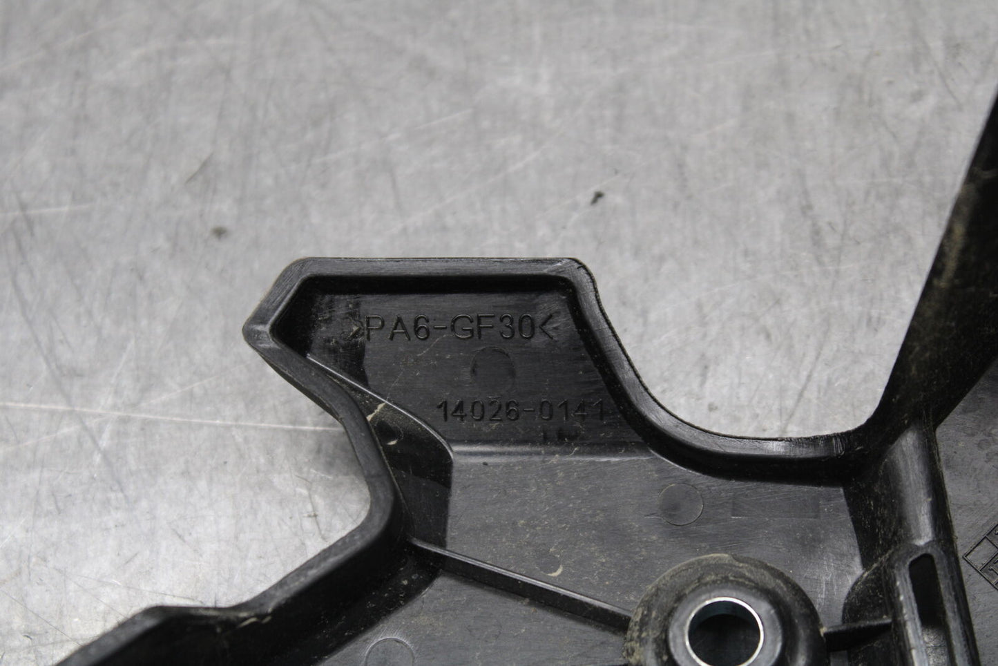 24 KAWASAKI NINJA 500 ABS ENGINE SPROCKET COVER BB730