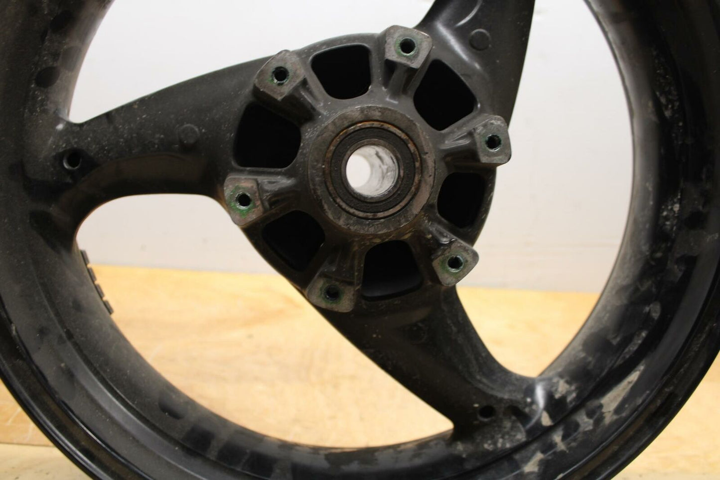 08-14 DUCATI MONSTER 696 REAR WHEEL BACK RIM BB324