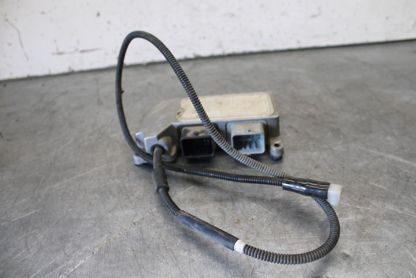 01-06 TRIUMPH TIGER 955I ECU COMPUTER CONTROLLER UNIT BLACK BOX ECM CDI BB693