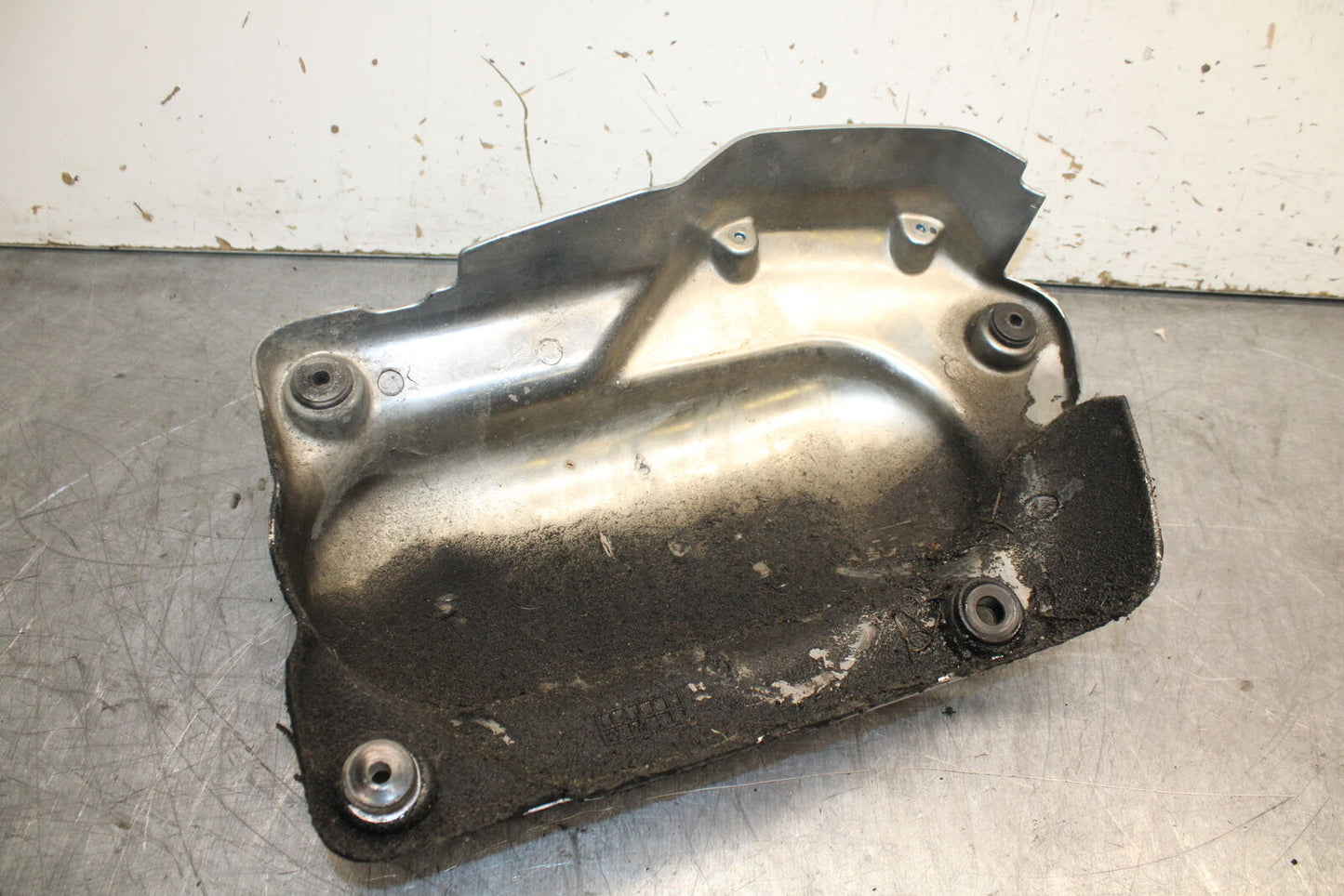99-00 YAMAHA V STAR 1100 ENGINE SPROCKET COVER BB711
