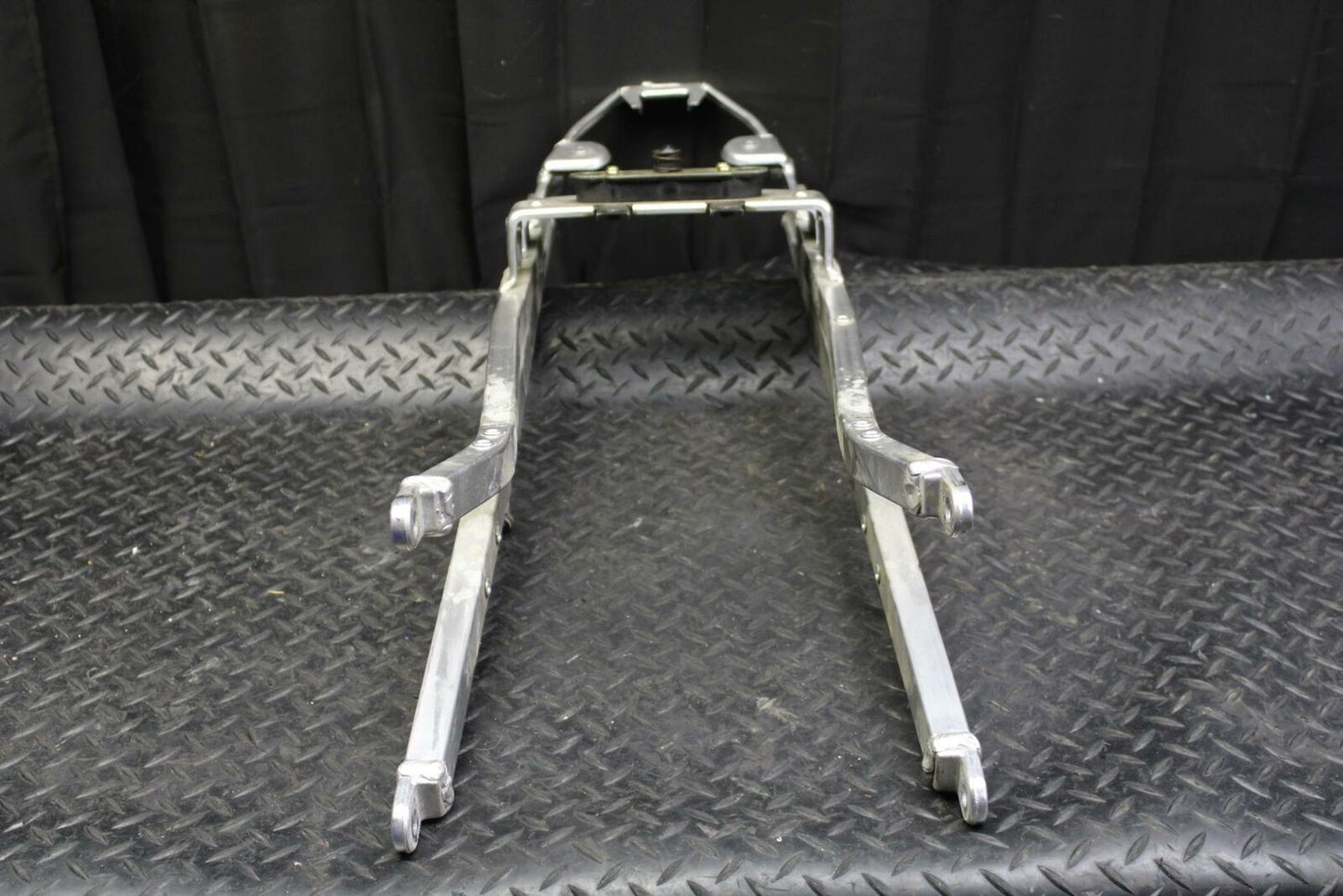 93-96 SUZUKI GSXR750W REAR BACK TAIL SUBFRAME SUB FRAME BB168