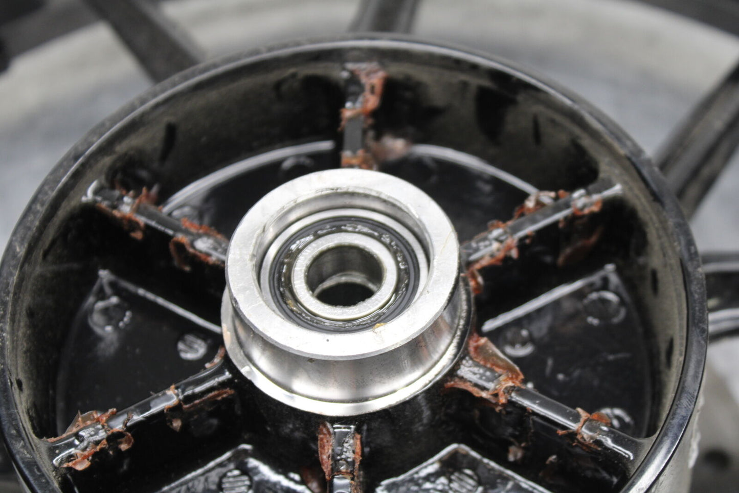 17-24 KTM 390 DUKE REAR WHEEL BACK RIM BB734
