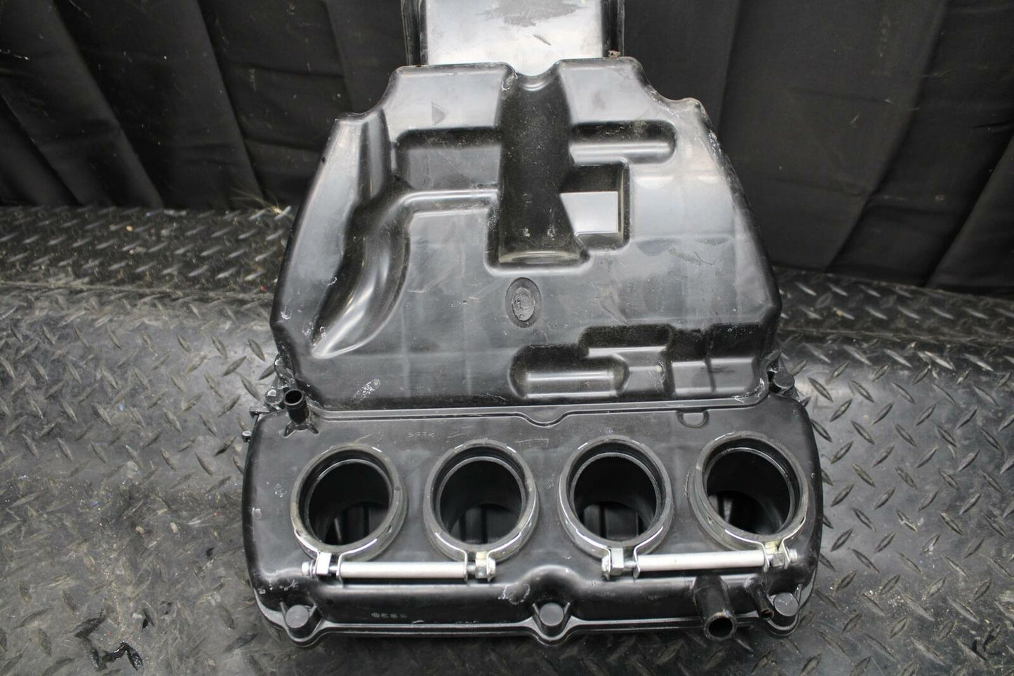 13-18 KAWASAKI NINJA ZX6R AIRBOX AIR INTAKE FILTER BOX BB203