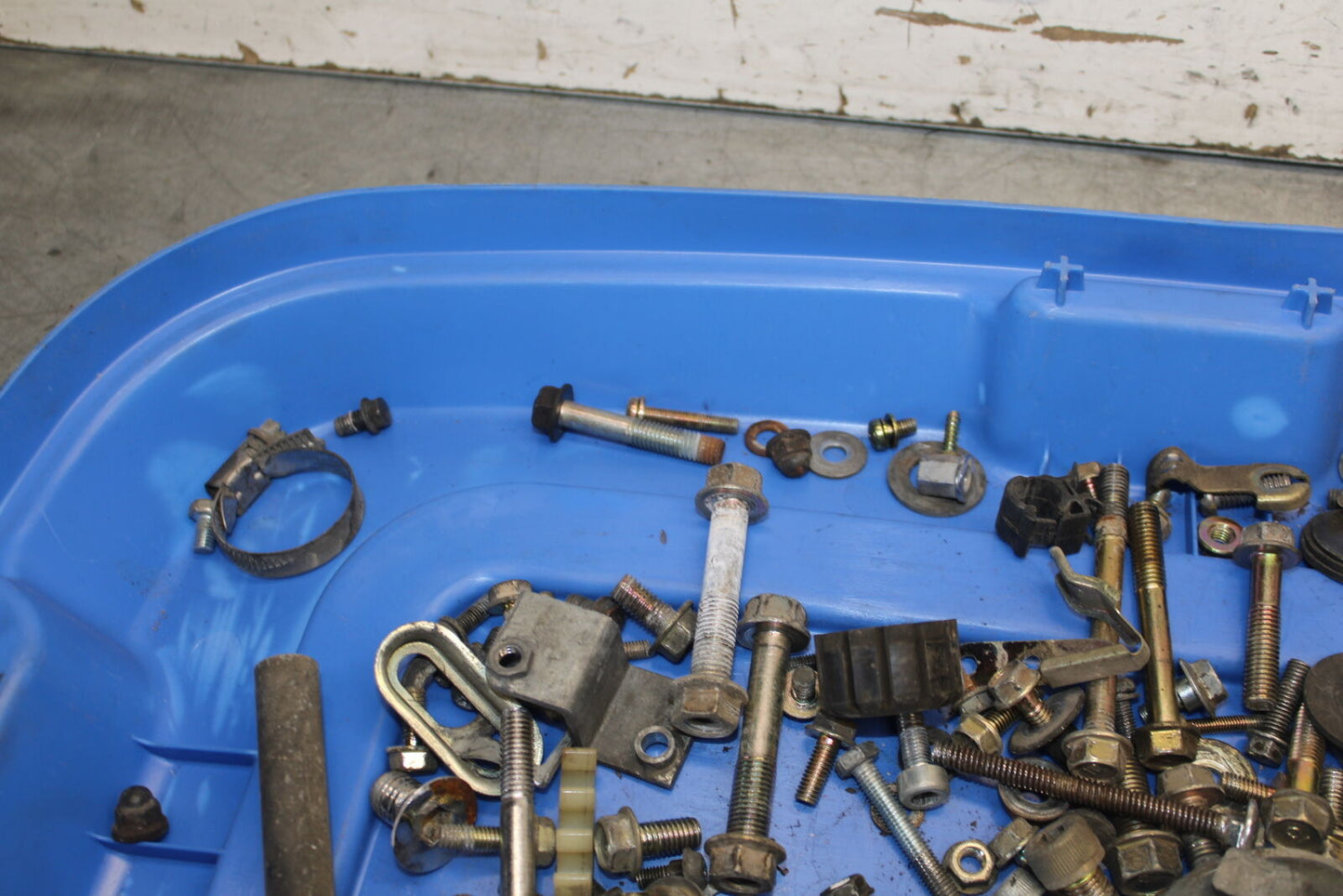 93-00 HONDA GOLDWING 1500 GL1500SE MOUNTING BOLTS HARDWARE MOTOR SCREWS BB700
