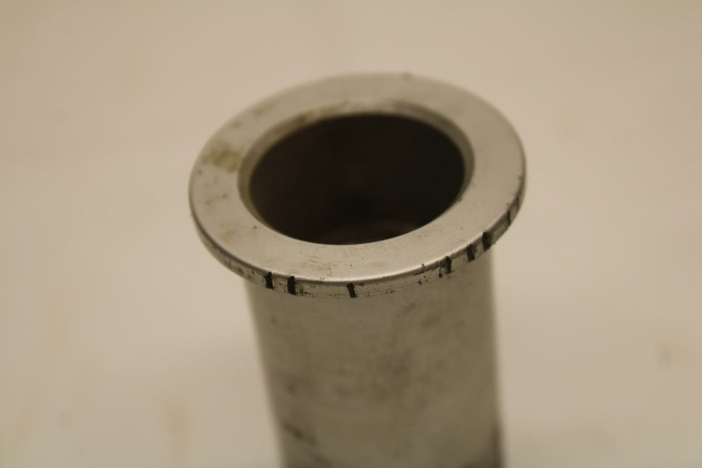 01-02 SUZUKI GSXR750 FRONT WHEEL RIM AXLE PIVOT BOLT BB402