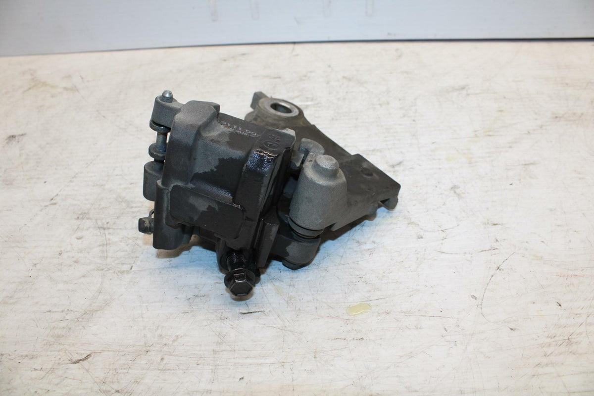 09 YAMAHA FZ6 REAR BACK BRAKE CALIPER W MOUNT BRACKET BB295