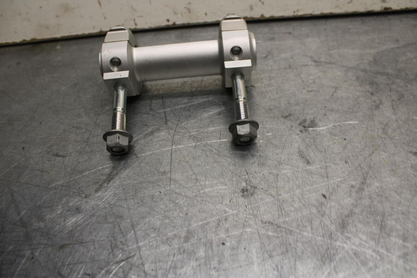 16-18 KTM 690 DUKE HANDLEBAR RISERS BB631