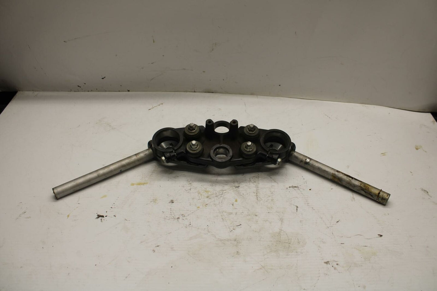 00-07 SUZUKI HAYABUSA FORKS UPPER TRIPLE TREE CLAMP  BB281