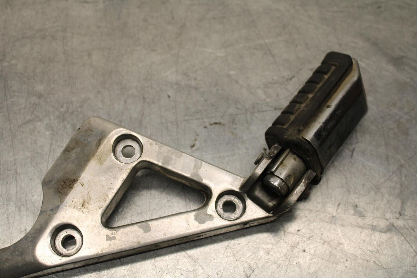 1985 Honda Shadow 500 VT500C REAR FOOT RESTS PEGS STEPS SET PAIR BB615