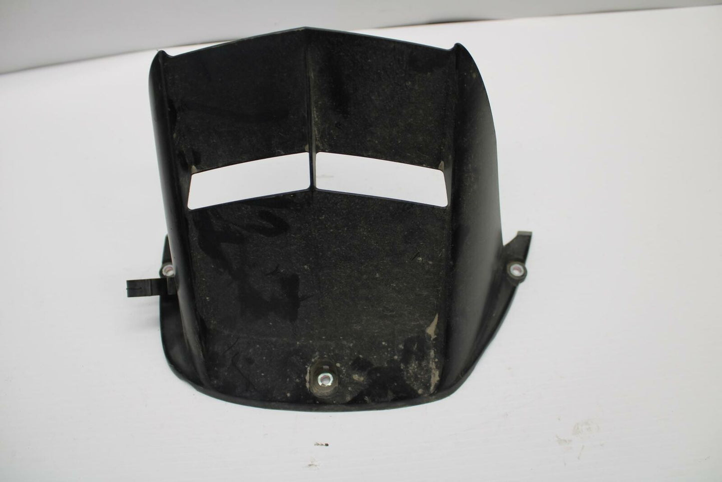 08-16 YAMAHA YZF R6 REAR BACK WHEEL TIRE HUGGER FENDER 2C0-21650-00-00 BB247