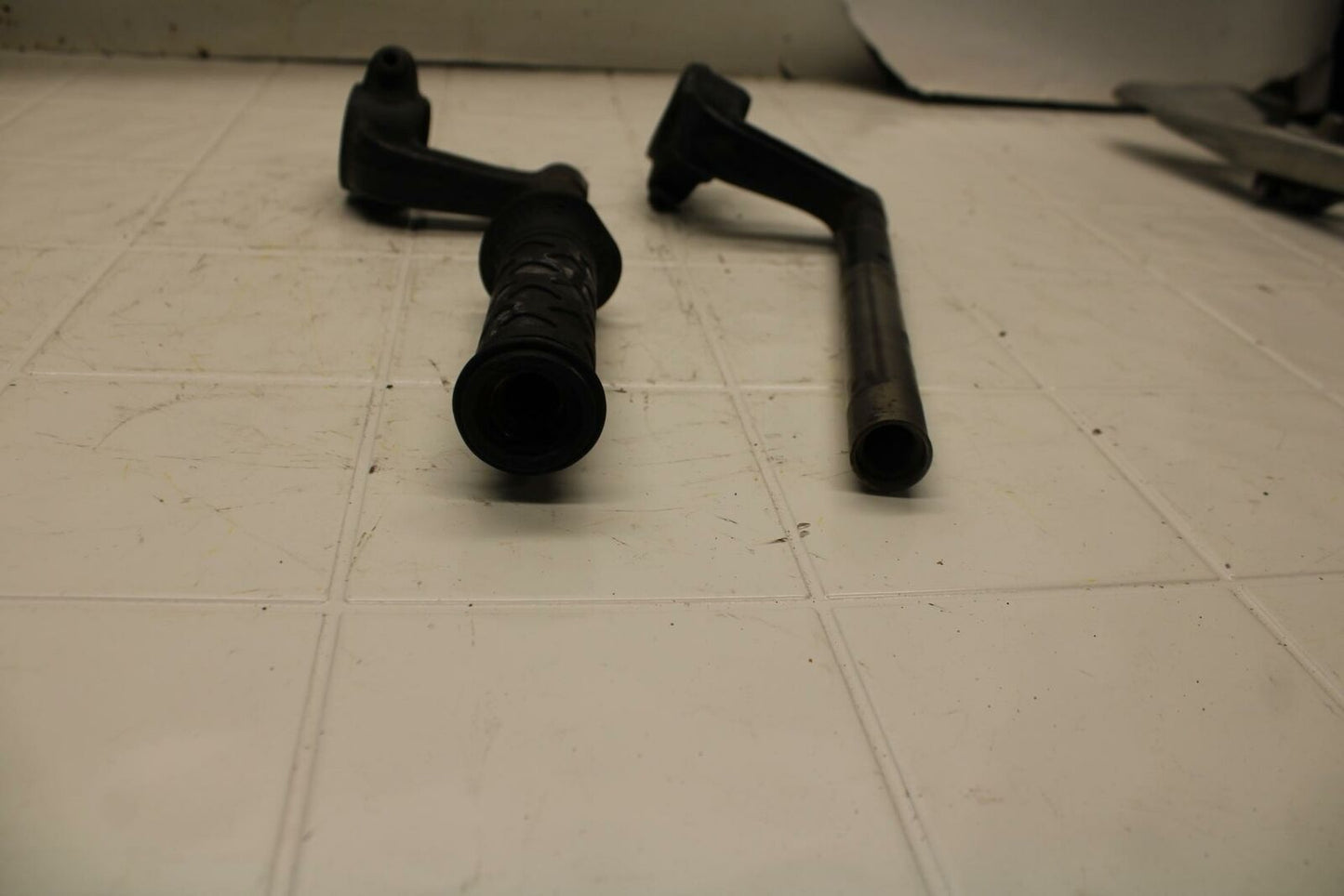 91-96 YAMAHA FJ1200A ABS LEFT RIGHT CLIP ON ONS HANDLEBARS PAIR SET BB07