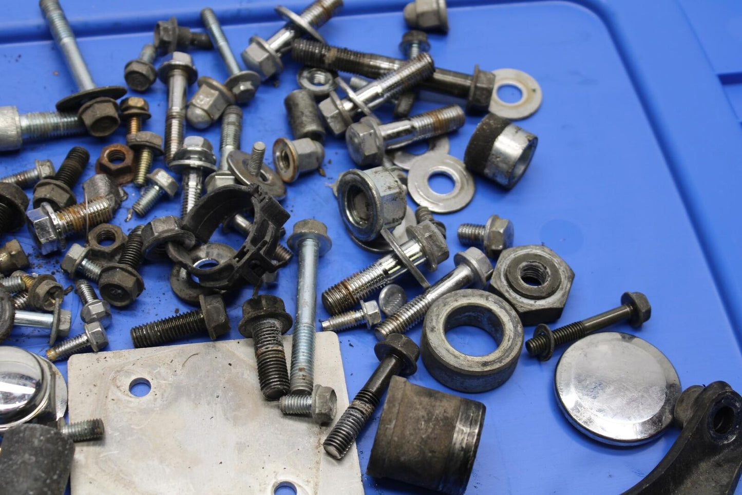 97-03 HONDA SHADOW ACE 750 VT750C MISC MOUNTING BOLTS HARDWARE MOTOR BB618