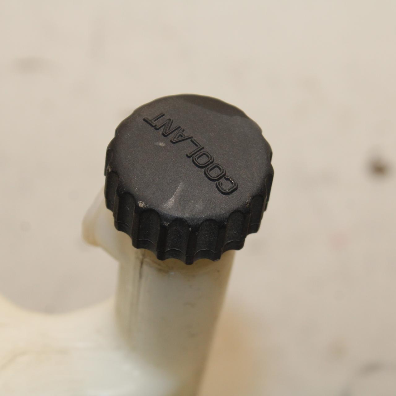 16-24 KTM 390 RC COOLANT WATER TANK RESERVOIR BOTTLE BB648