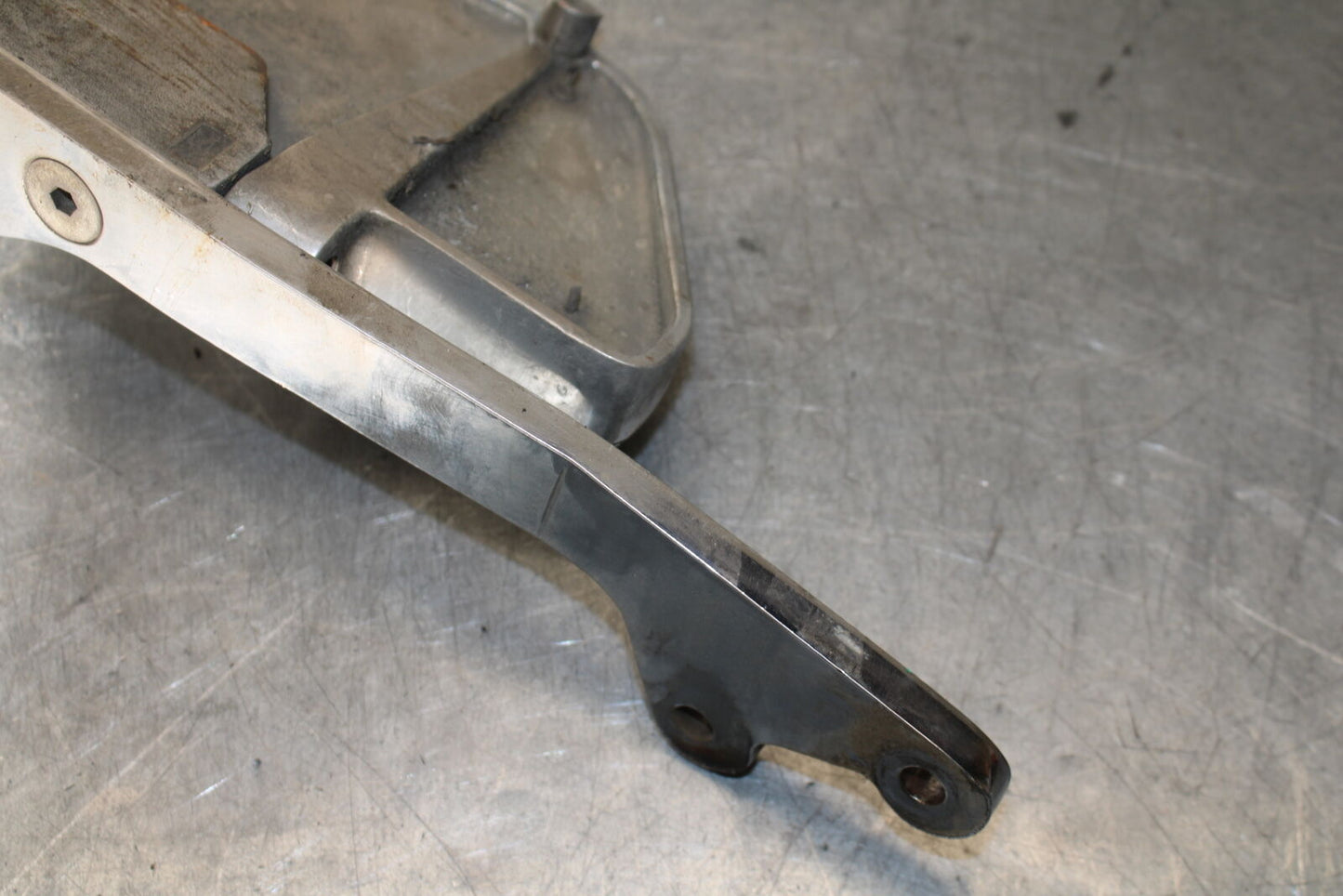 93-00 HONDA GOLDWING 1500 GL1500SE RIGHT FRONT FOOT REST PEG STEP BB700