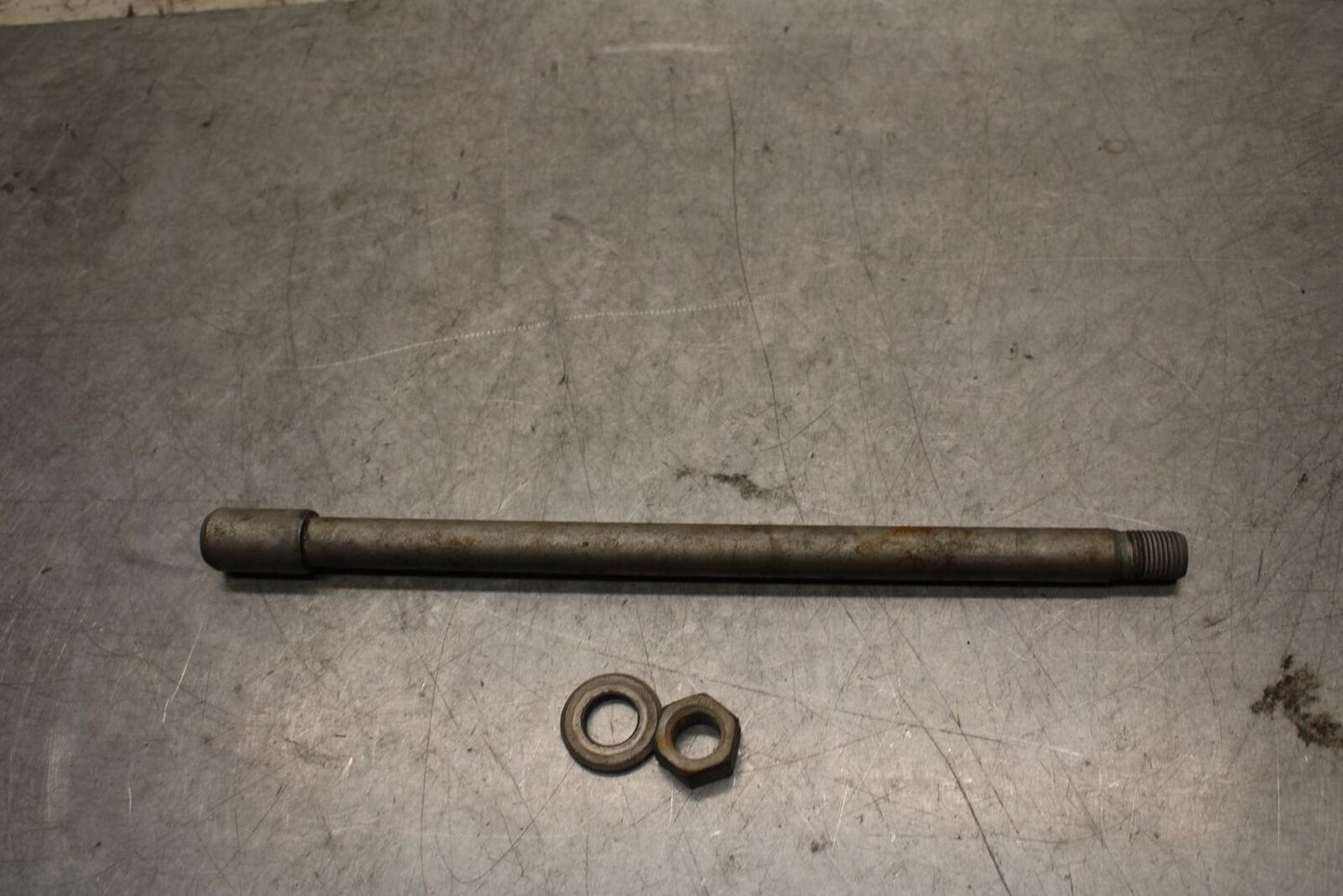 16-17 MOTO GUZZI V7 II REAR AXLE BACK WHEEL RIM PIVOT BOLT AXEL BB57