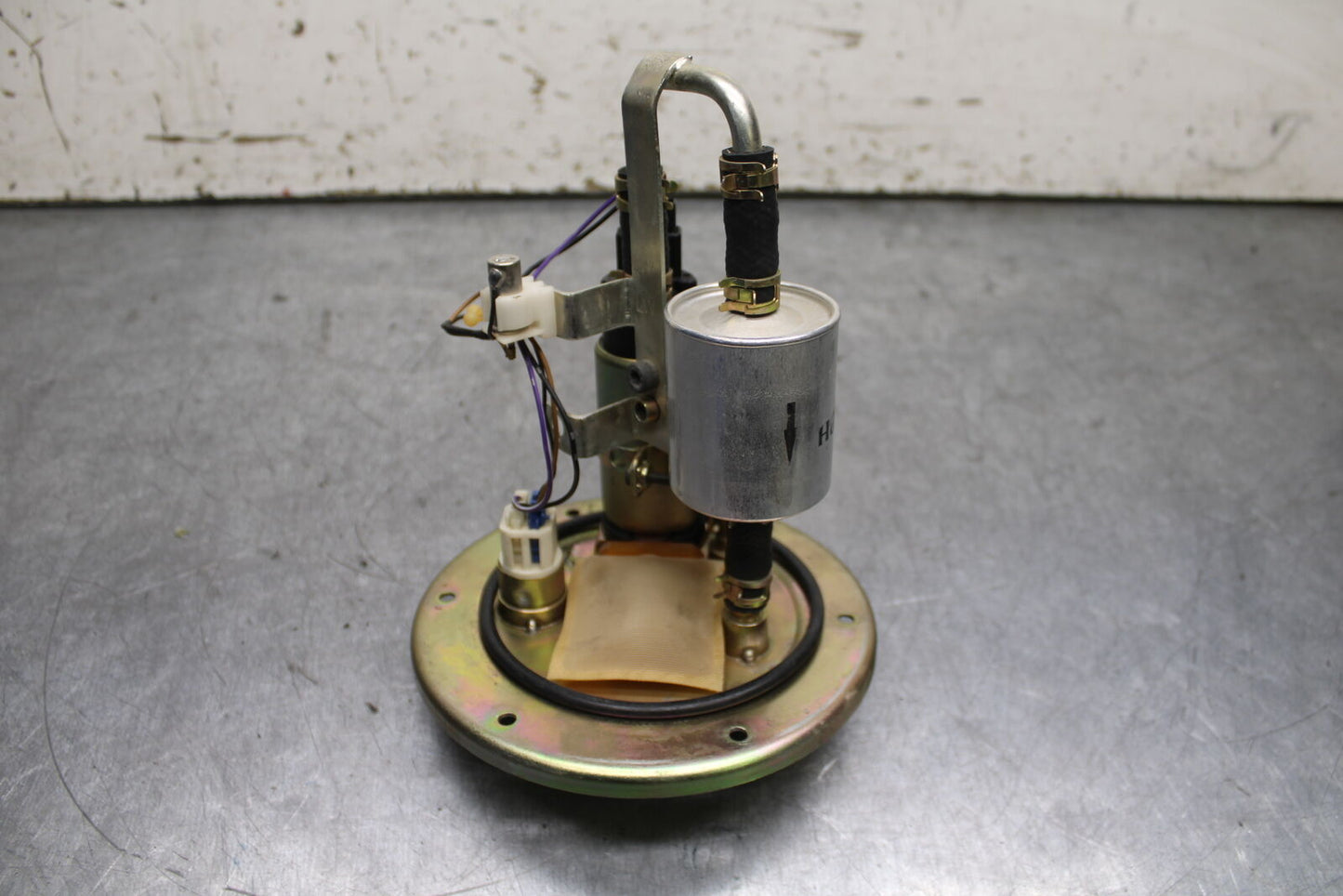 03-04 TRIUMPH DAYTONA 600 FUEL PUMP GAS PETROL SENDER UNIT BB745