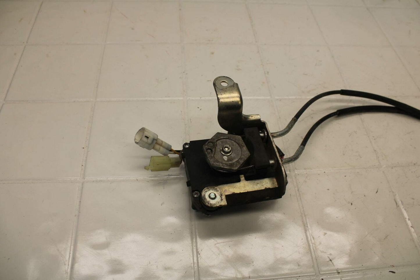 08-10 SUZUKI GSXR750 EXHAUST VALVE SERVO MOTOR BB396