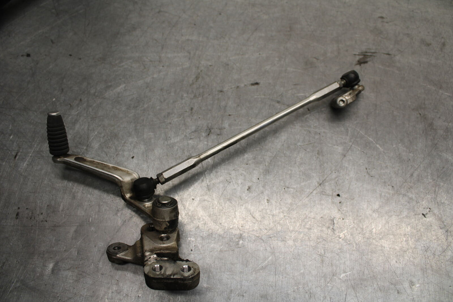 08-09 SUZUKI GSXR600 SHIFTER LINKAGE SHIFT LINK PEDAL BB728