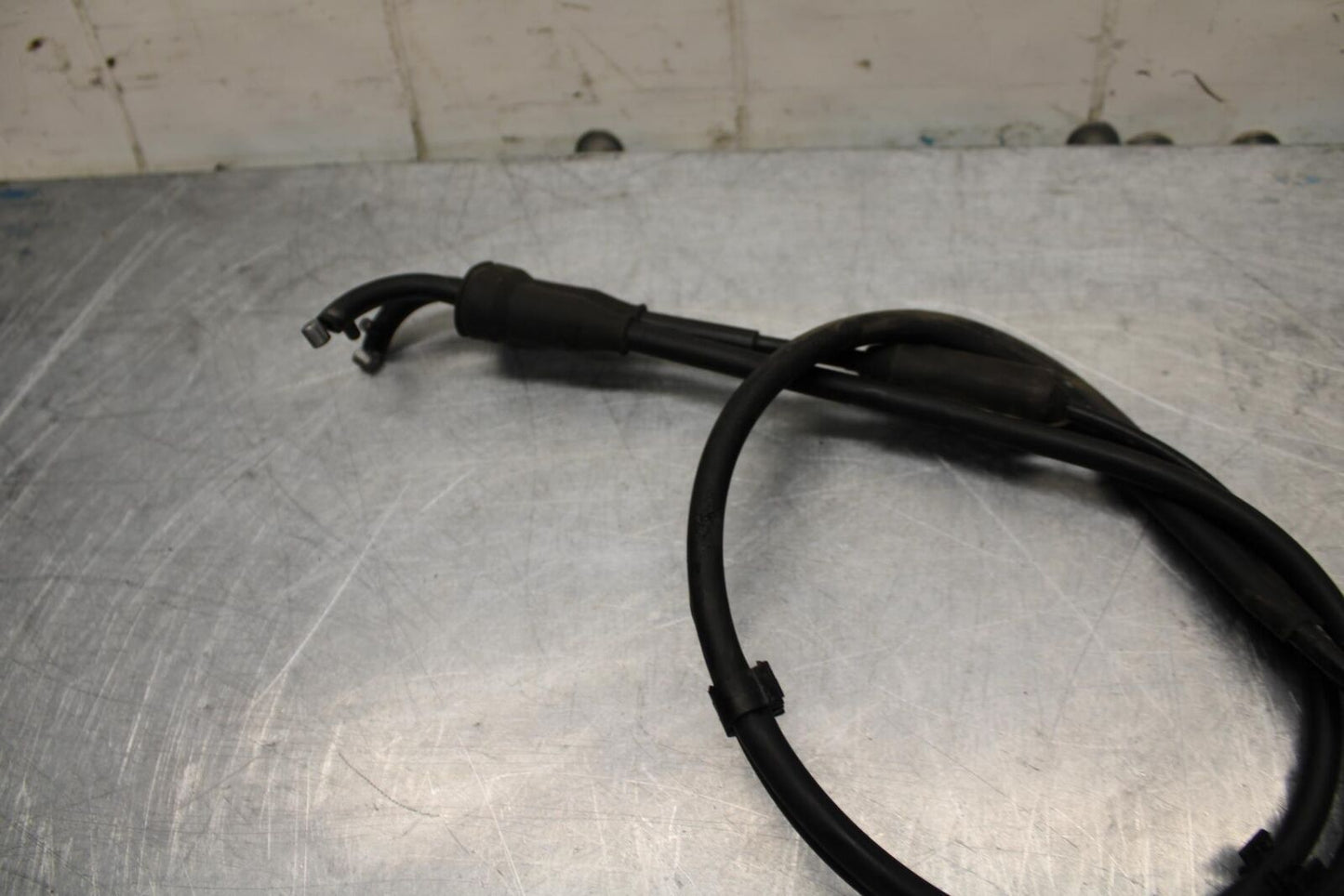 06-07 TRIUMPH DAYTONA 675 DAYTONA 675 THROTTLE CABLES LINES BB441