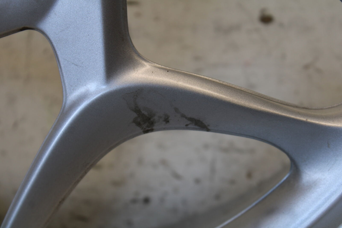 06-12 BMW F800ST REAR WHEEL BACK RIM BB291