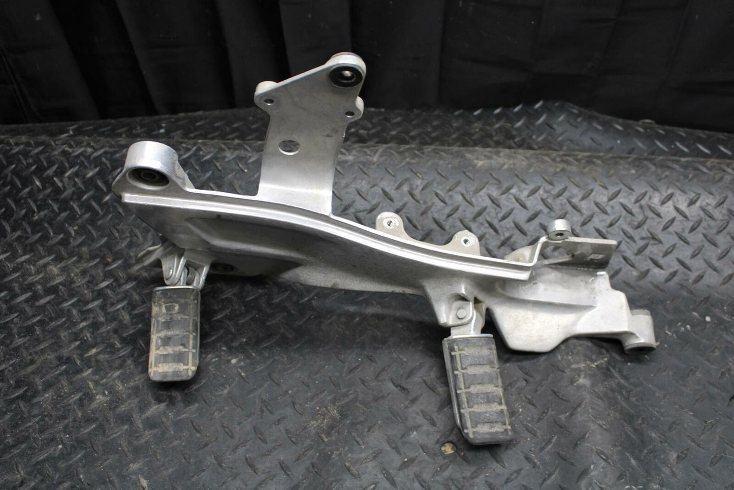 91-02 HONDA ST1100 LEFT REARSET REAR SET DRIVER FOOT PEG REST STOP BB222