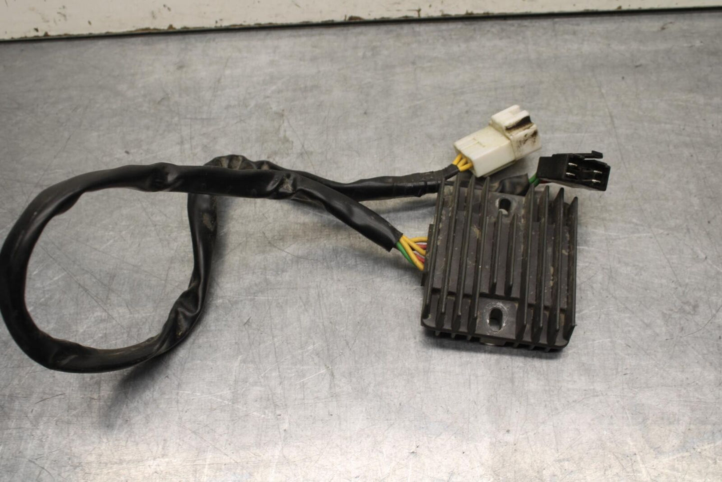 01-06 HONDA CBR600F4I RECTIFIER VOLTAGE REGULATOR 31600-MBW-D21 BB636