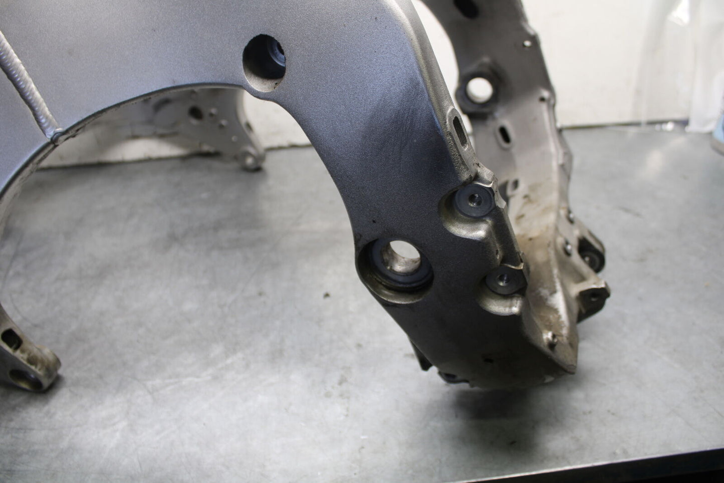 17-21 HONDA CBR1000RR SP FRAME CHASSIS SALVAGE BB681