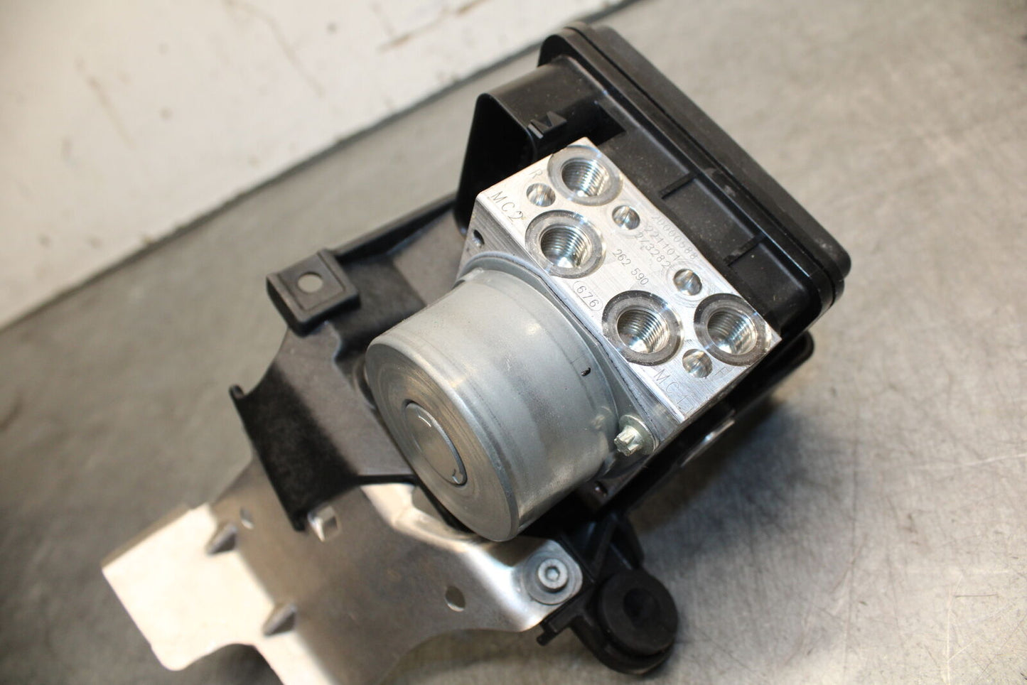 21-24 APRILIA RSV4 ABS PUMP UNIT MODULE BB668