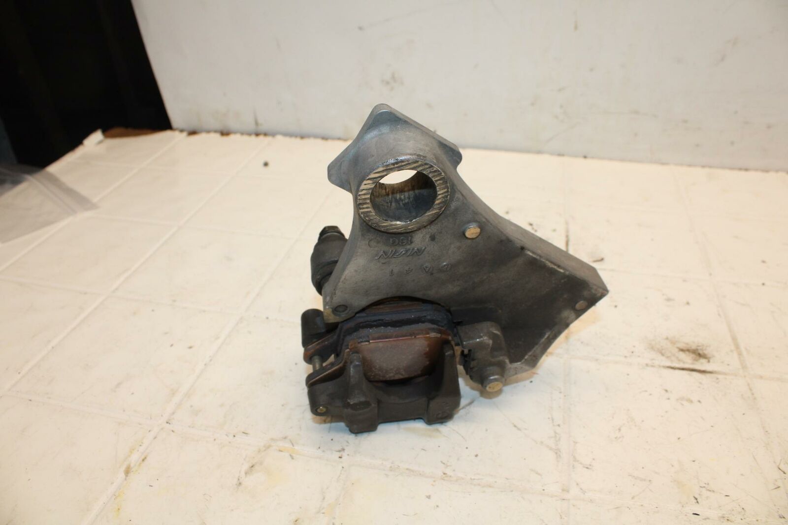 03-05 SUZUKI SV1000 REAR BACK BRAKE CALIPER W MOUNT BRACKET BB405