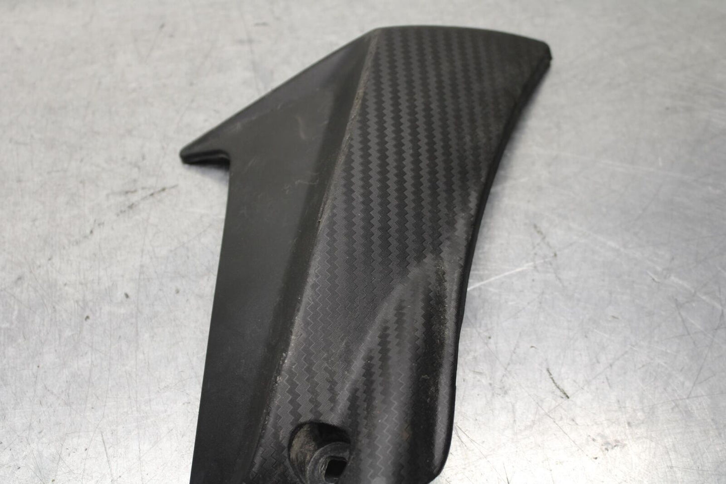 2011 Suzuki GSXR600 RIGHT FRAME SIDE COVER COWL PANEL TRIM BB94