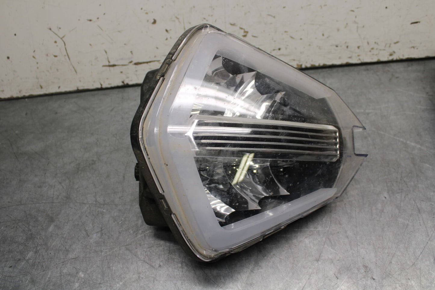 21-24 KTM 890 ADVENTURE R FRONT HEADLIGHT HEAD LIGHT LAMP BB723
