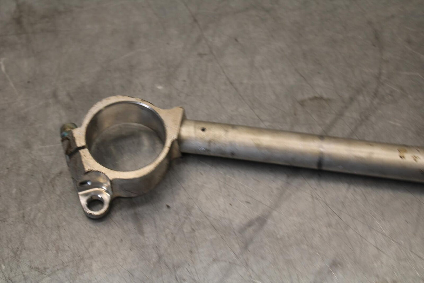 2011 Kawasaki Ninja ZX10R ZX1000K ABS RIGHT CLIP ON HANDLEBAR 46003-0193 BB555