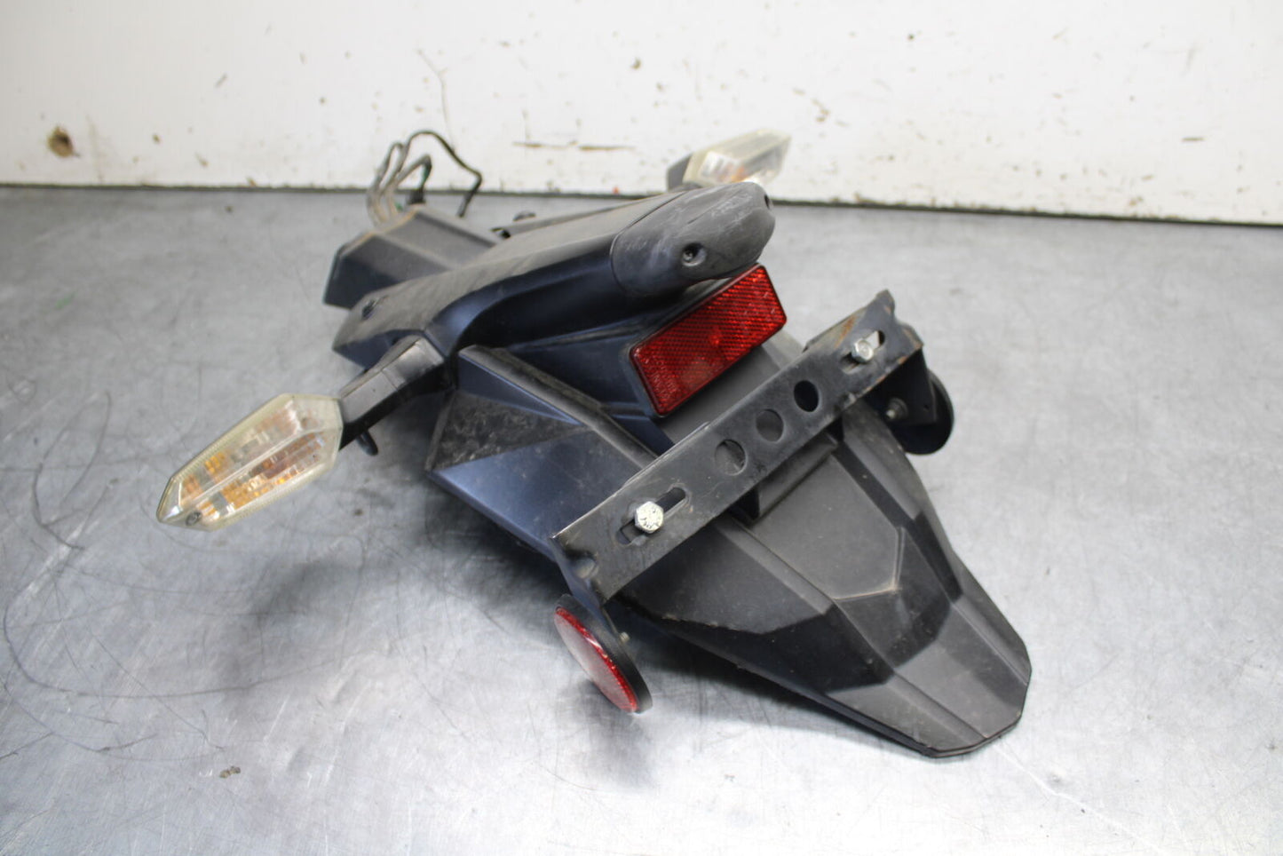 12-17 KAWASAKI ER-6N Z650 REAR BACK FENDER MUD GUARD BB709